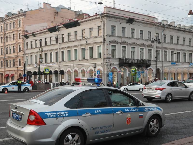 Жителя Петербурга арестовали по подозрению в краже 12 млн рублей