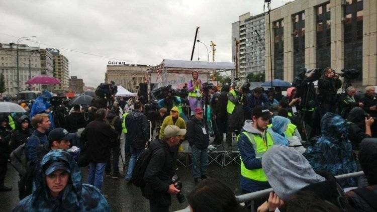 Власти Москвы не позволили оппозиции провести очередную акцию-провокацию