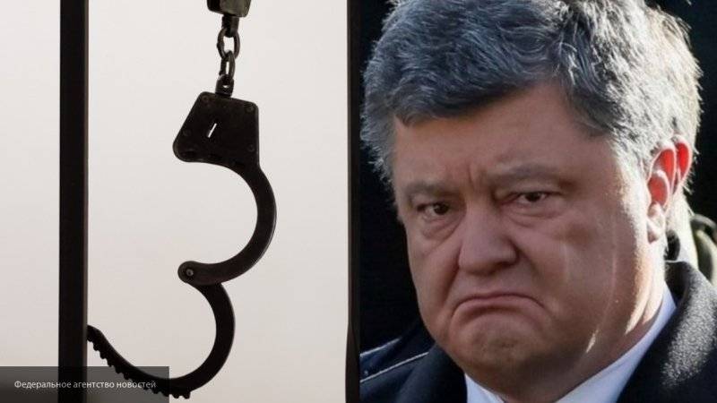 Бывшие бойцы "Азова" обещали посадить Петра Порошенко