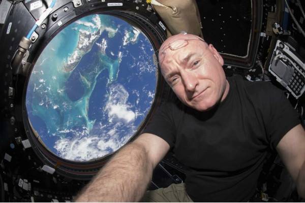 Астронавт Скотт Келли рассказал, сколько на самом деле получают в НАСА