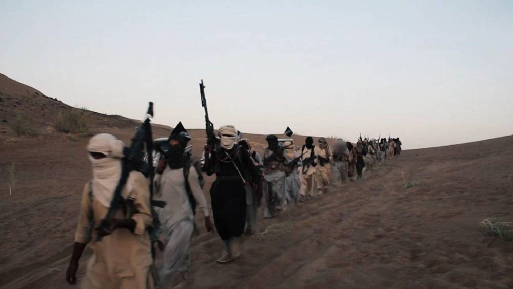 США: Около 100 террористов ИГИЛ* сдались в Ракке за последние сутки