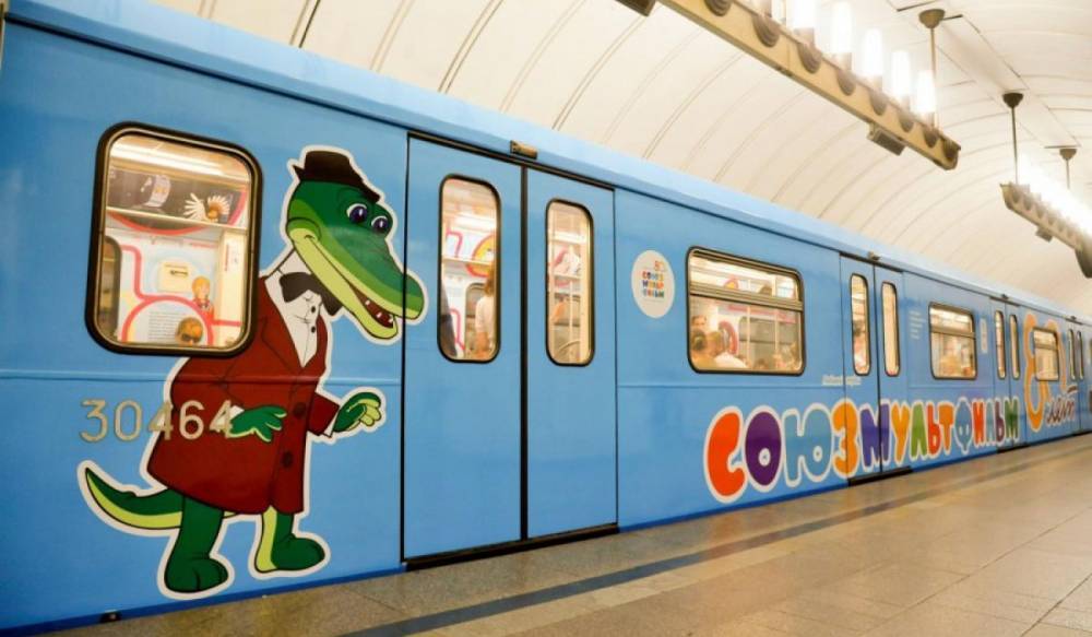 Персонажи «Союзмультфильма» украсят столичный общественный транспорт