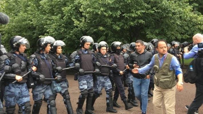 Член ОП РФ считает, что мэрия Москвы справедливо отказала в митинге 17 августа