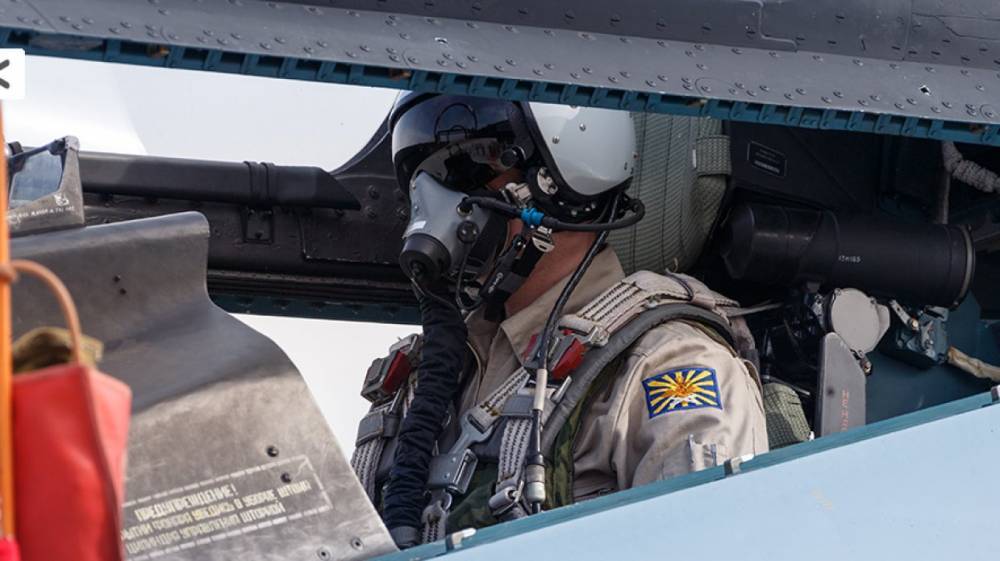 Экипировку летчиков боевой авиации РФ модернизируют с учетом опыта операции в Сирии
