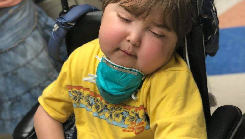 6-летний мальчик из Огайо борется с безымянной болезнью. Он — первый в мире, у кого ее диагностировали