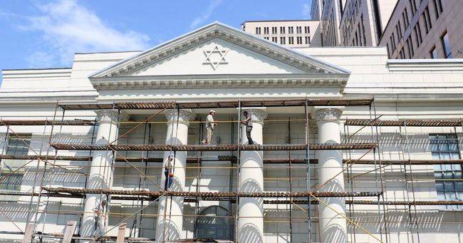 Реставрацию синагоги «Золотая Роза» в Днепре завершат к концу сентября