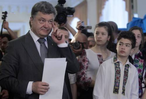 Сынишка уголовника Порошенко оказался агентом Кремля. ВИДЕО