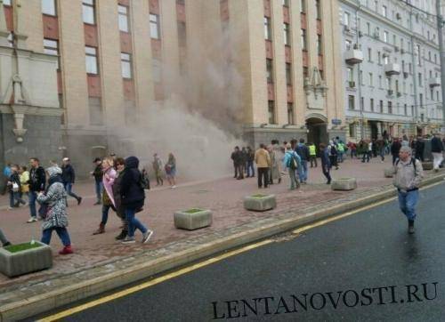 Песков назвал оправданным жесткое пресечение массовых беспорядков в Москве