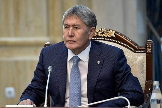 Экс-президенту Киргизии Атамбаеву предъявили обвинение в убийстве