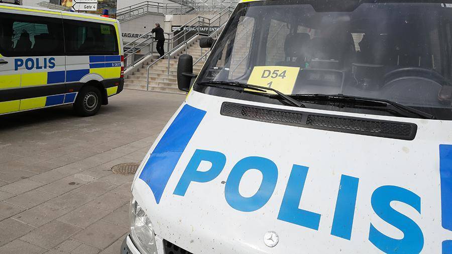 СМИ сообщили о проверке полицией Швеции письма с белым порошком