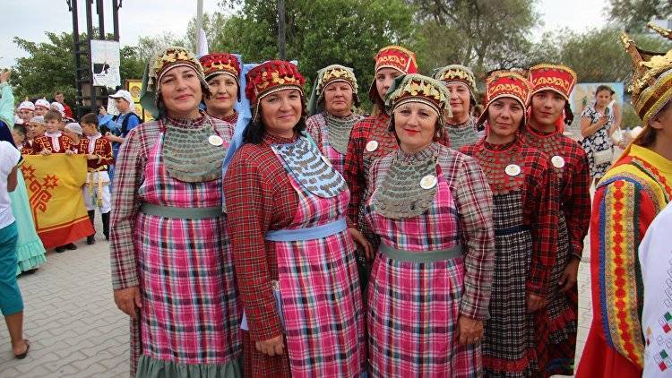 Коренные народы России приедут на фольклорный фестиваль "Алтын Майдан"