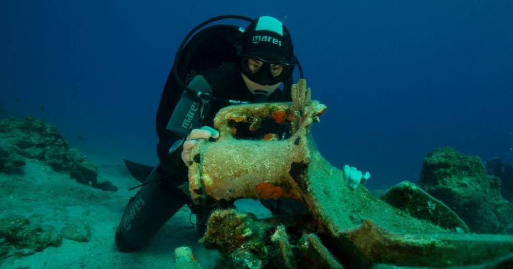 Останки кораблей возрастом около 2 000 лет нашли у&nbsp;небольшого греческого острова