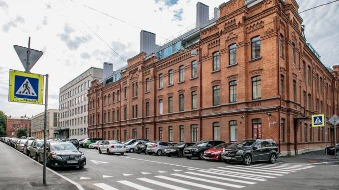 В&nbsp;Петербурге завершили&nbsp;ремонт Фонтанной улицы за 7,5 млн