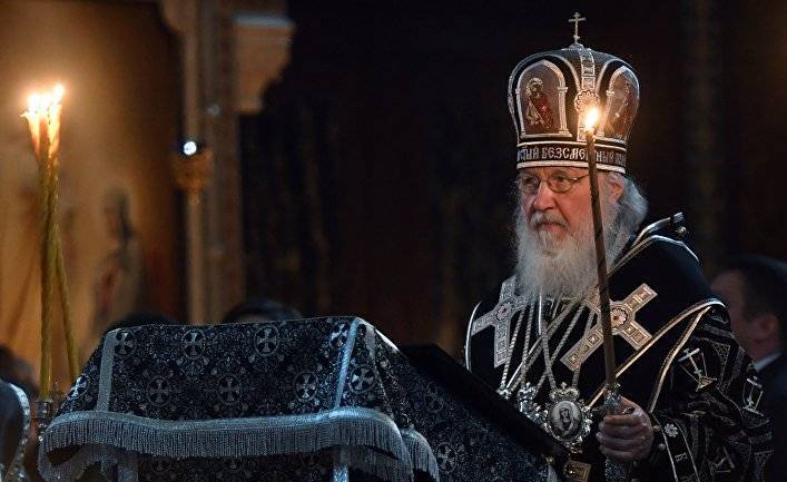The Economist (Великобритания): церковное руководство Центральной и Восточной Европы удивительным образом отказывается осуждать своего старого противника