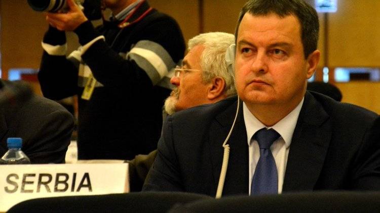 Министр иностранных дел Сербии обсудил с послом РФ ситуацию в Косово и Метохии