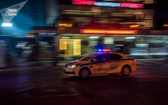 Крупное ДТП в Армении: столкнулись машины отца и сына