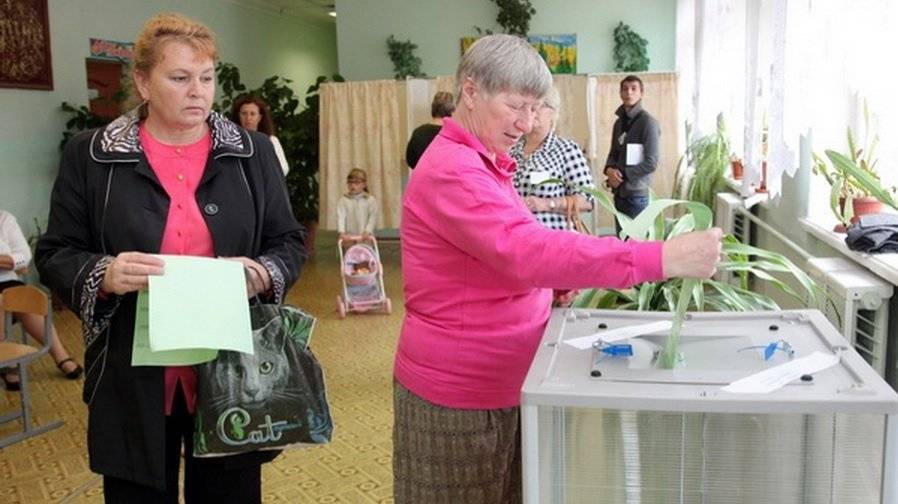 Видеокамеры появятся почти на всех избирательных участках в Петербурге