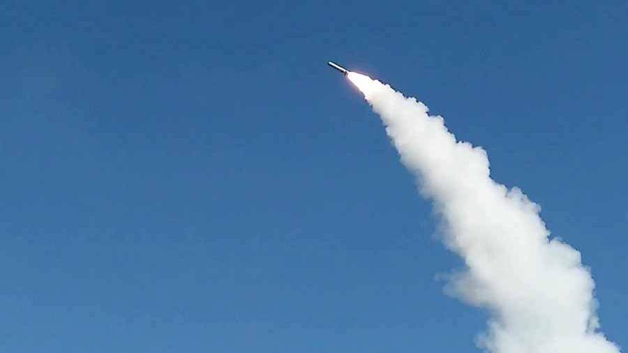 Андреа Томпсон - США начали обсуждать с союзниками размещение новых ракет в Азии - iz.ru - США