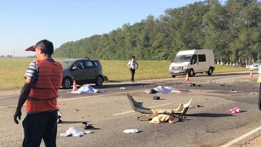 Пять человек погибли в результате аварии под Краснодаром