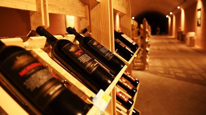 Видео: Как выбрать вино — советы Роскачества