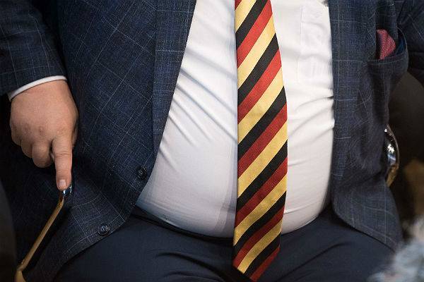 Четырехдневная рабочая неделя грозит массовым ожирением – врач