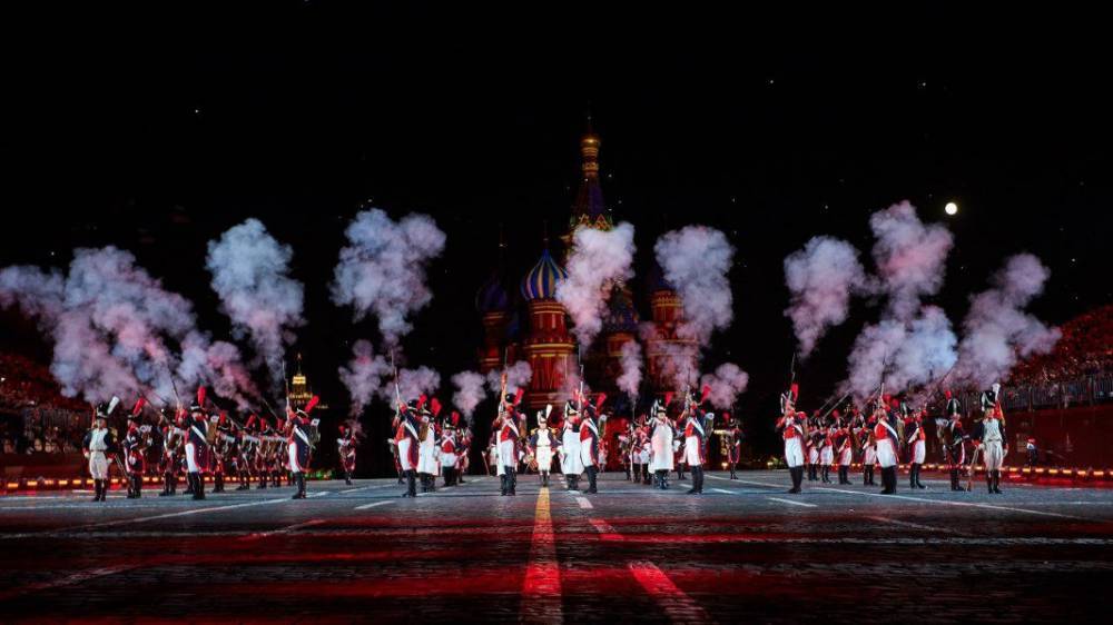 Движение по Ильинке ограничат из-за фестиваля "Спасская башня"