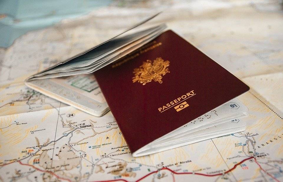 МИД России предложил упростить получение виз для иностранных туристов