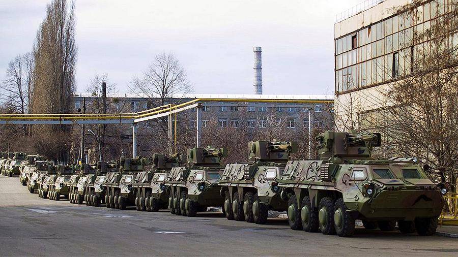 Харьковский производитель бронетранспортеров допустил закрытие из-за долга