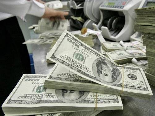 Курс доллара впервые с мая поднялся выше 66 рублей