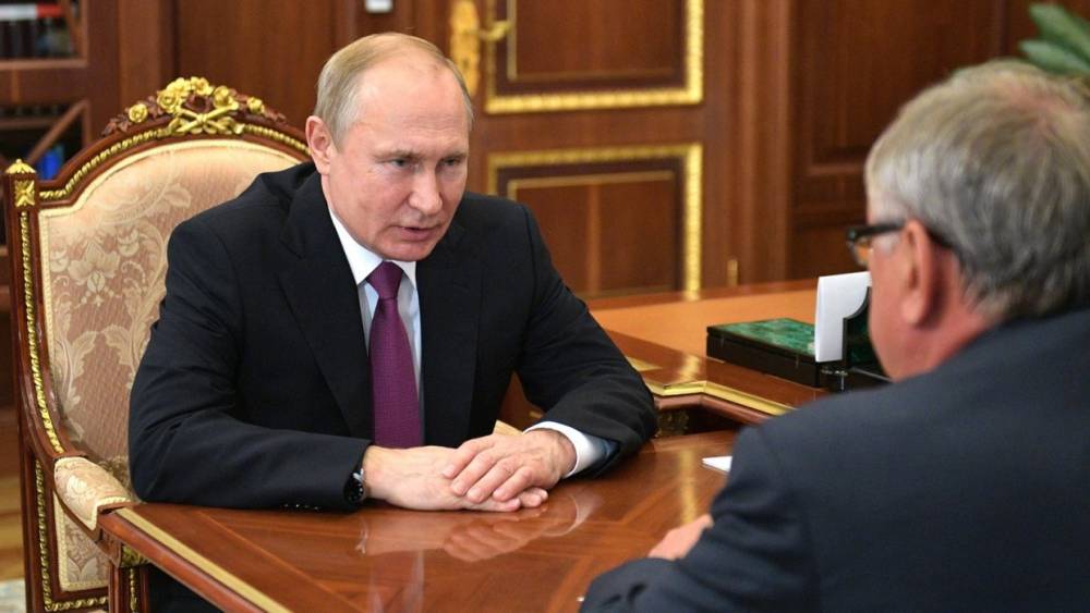 Путин рассчитывает на снижение ипотечных ставок в РФ до конца 2019 года