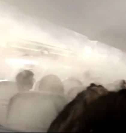 Пугающая погода внутри самолета. Пассажиры рейса в Нью-Йорк были обеспокоены густым туманом на борту