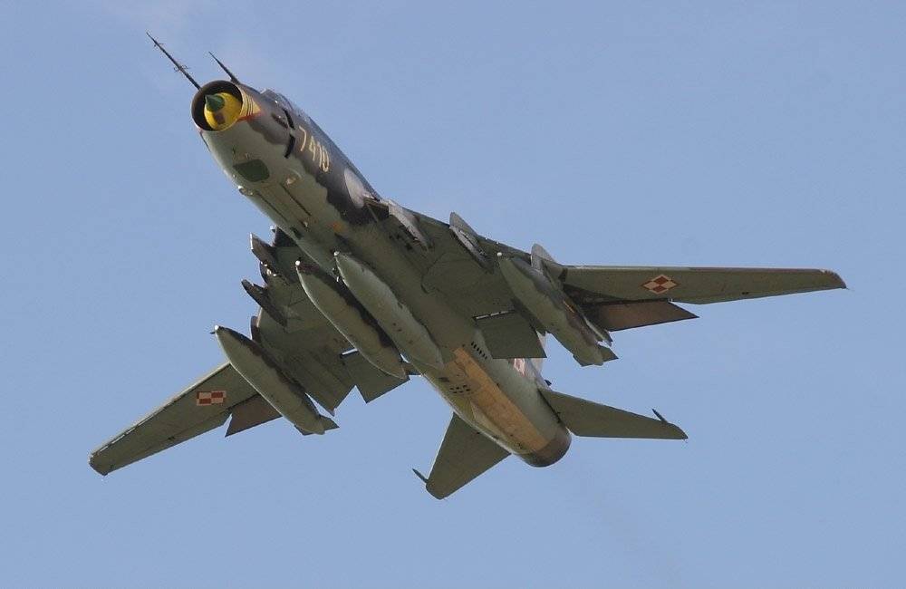 В Сети сообщают о крушении Су-22 ВВС Сирии под территорией боевиков