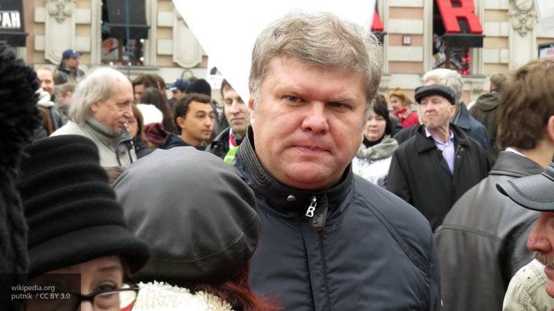 Избирком зарегистрировал Митрохина кандидатом в МГД от партии "Яблоко"
