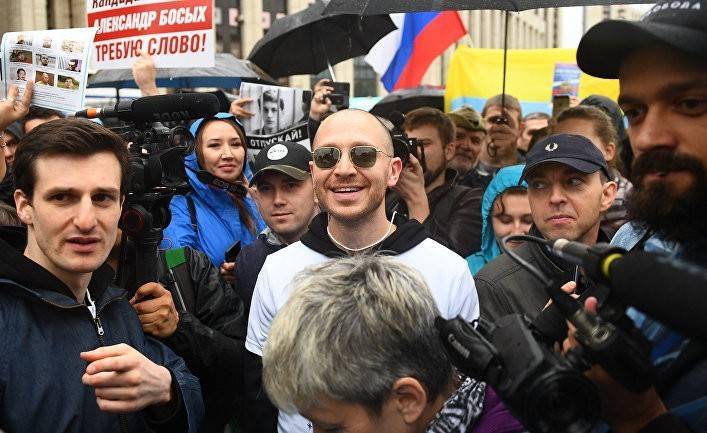 Московские митинги: 60 тысяч протестующих — это не переломный момент (The Times)