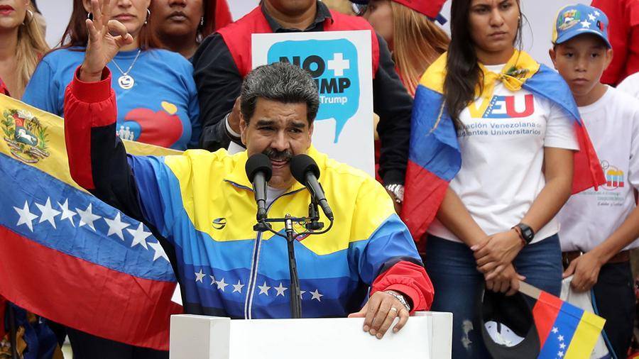 Мадуро обвинил экс-президента Колумбии в подготовке его убийства