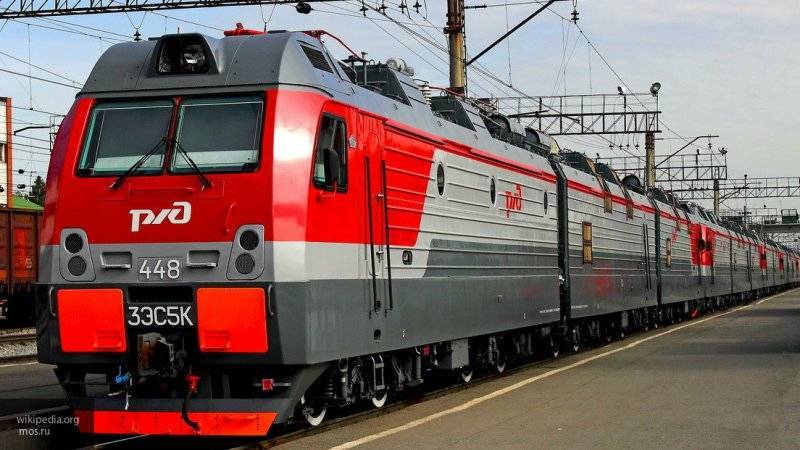 Жителям России рассказали, нужно ли собирать самим постельное белье в поезде