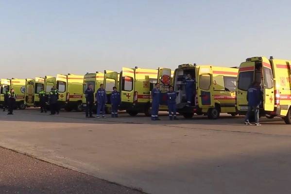 10 человек госпитализированы после аварийной посадки А321 в Подмосковье
