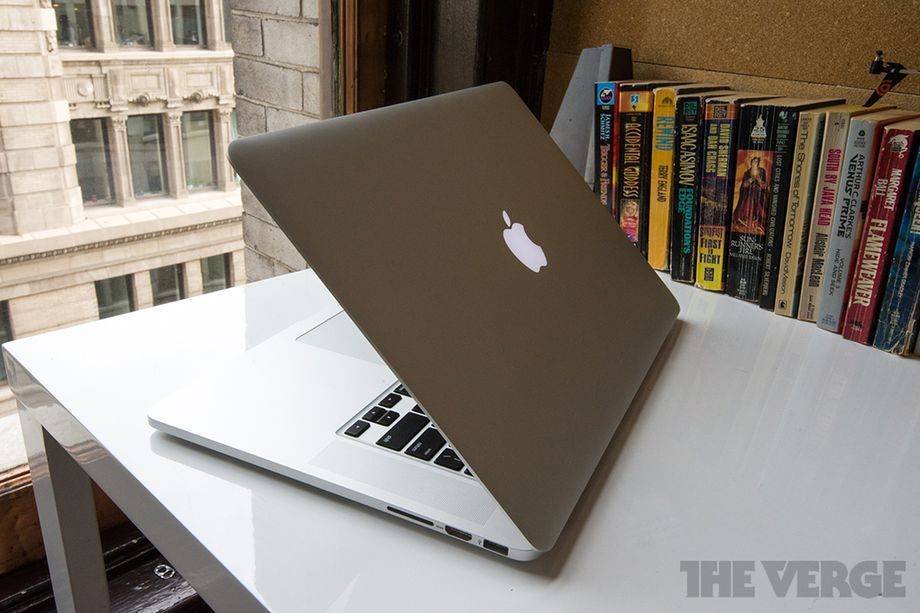 MacBook Pro 2015 года теперь нельзя перевозить в самолётах