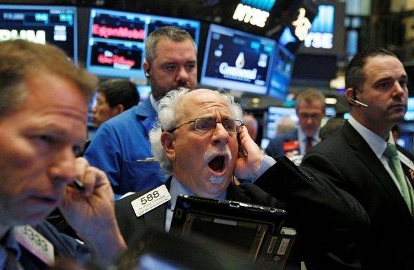 Dow Jones рухнул сразу на 800 пунктов за день — Новости политики, Новости Азии