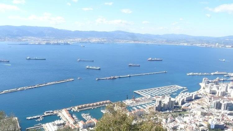 Власти Гибралтара освободили экипаж иранского танкера Grace 1