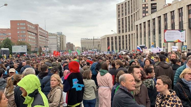 «Оппозицию» не устроили предложенные мэрией Москвы условия митинга 25 августа