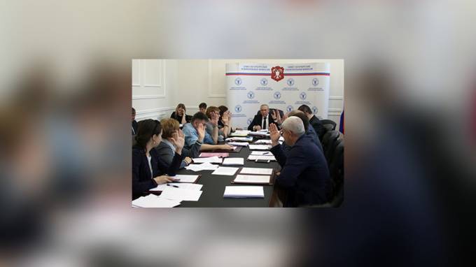 Горизбирком Петербурга отказался от 15 "дачных" участков