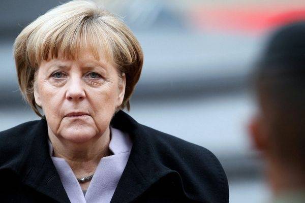 В России отреагировали на обвинения Меркель в разрушении ДРСМД