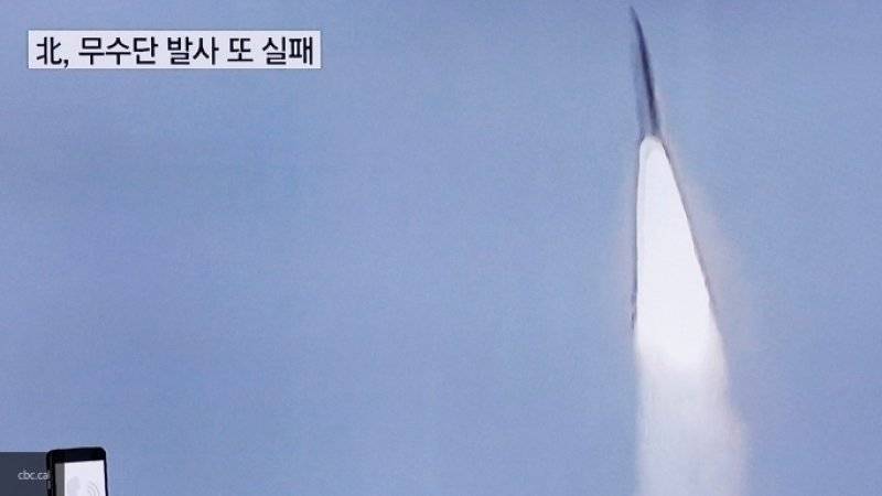 КНДР запустила два неопознанных снаряда в направлении Японского моря