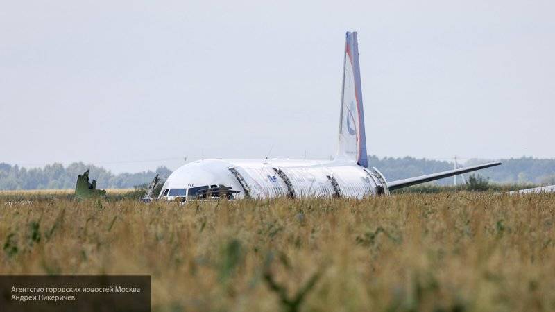 Ставшая очевидцем посадки A-321 девушка рассказала о спасении пассажиров