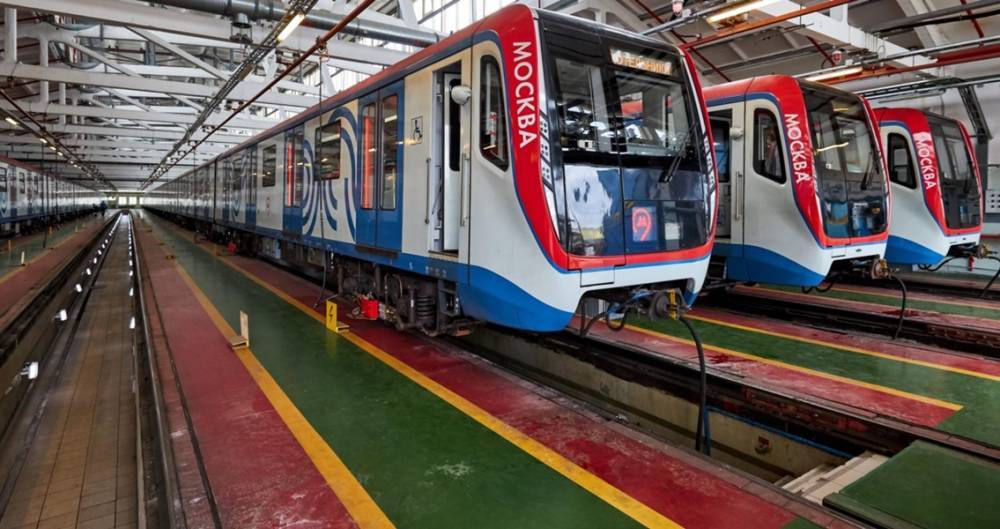 Пассажиры метро выбрали дизайн нового поезда "Москва"