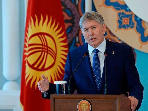 Суд оставил в силе арест экс-президента Киргизии Атамбаева