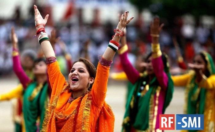 Сегодня в Индии большой праздник - День независимости!