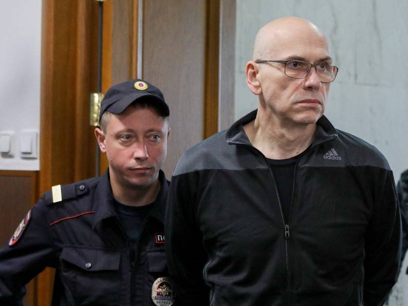 Суд отказался прекратить уголовное преследование Кузнецова