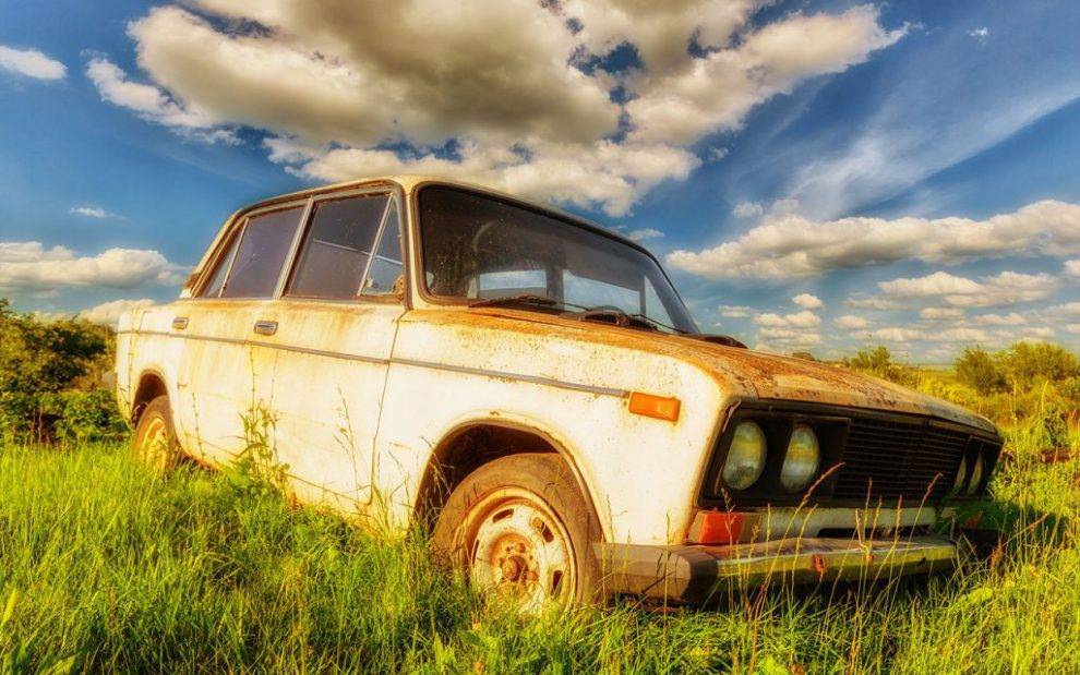 Эксплуатацию старых автомобилей предложили запретить в России